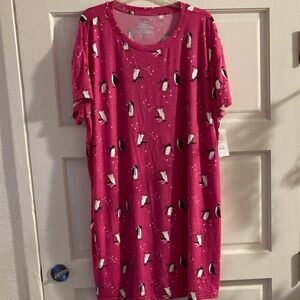 New Joyspun Women's Pink Penguin Short Sleeve Sleep Shirt 2x-3x
